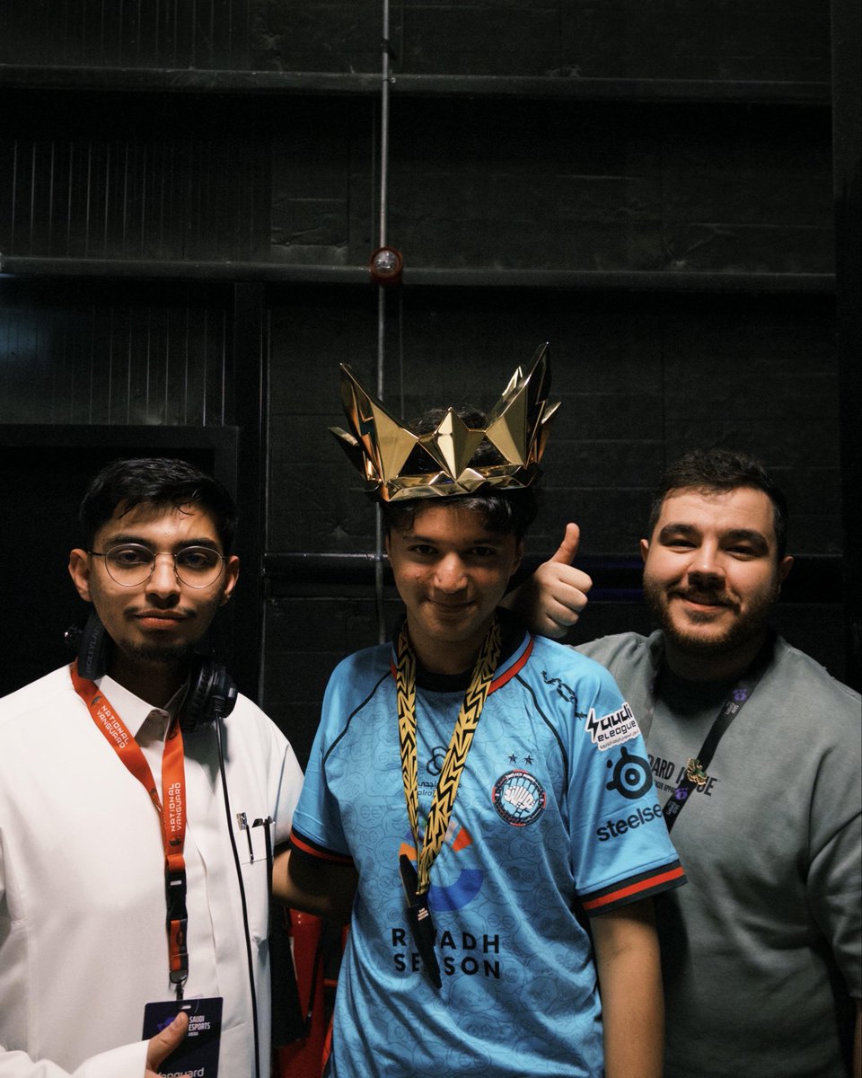 Abdulmjeed tweet media