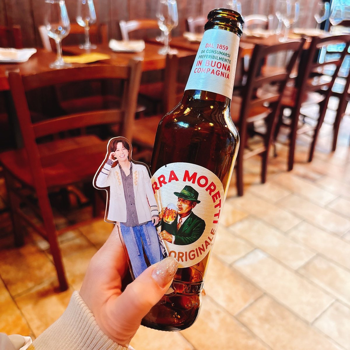 てらにしくんが北海道巡っているので（？）、ワタシはてらにしくん（のアクスタ）を連れまわしてイタリア巡ってきた〜❗️円安に泣けた❗️（切実）
てことで、まずはシングル再配達します。