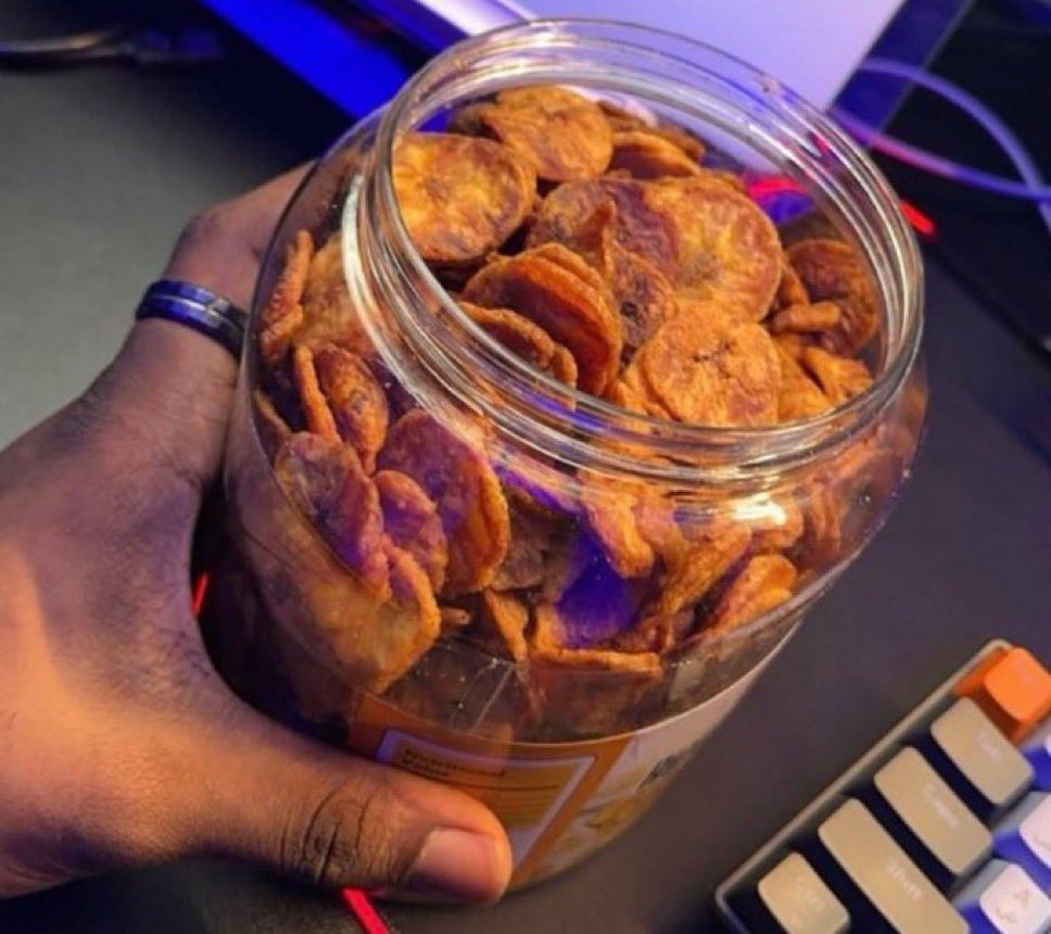 Ray_M602's tweet image. Just dropped a sneak peek of Technotainment&apos;s AI DJ bot – it remixes your mood in real-time! 🎧🔥 From chill vibes to party anthems. Beta testers needed in NG. DM to join!  @_technotainment #TechFun