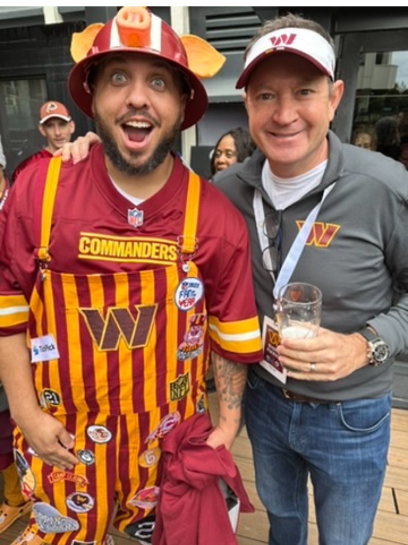 marcbortnick's tweet image. @HogfarmerChris Great meeting you Friday! Tough loss, safe travels home..#HTTC