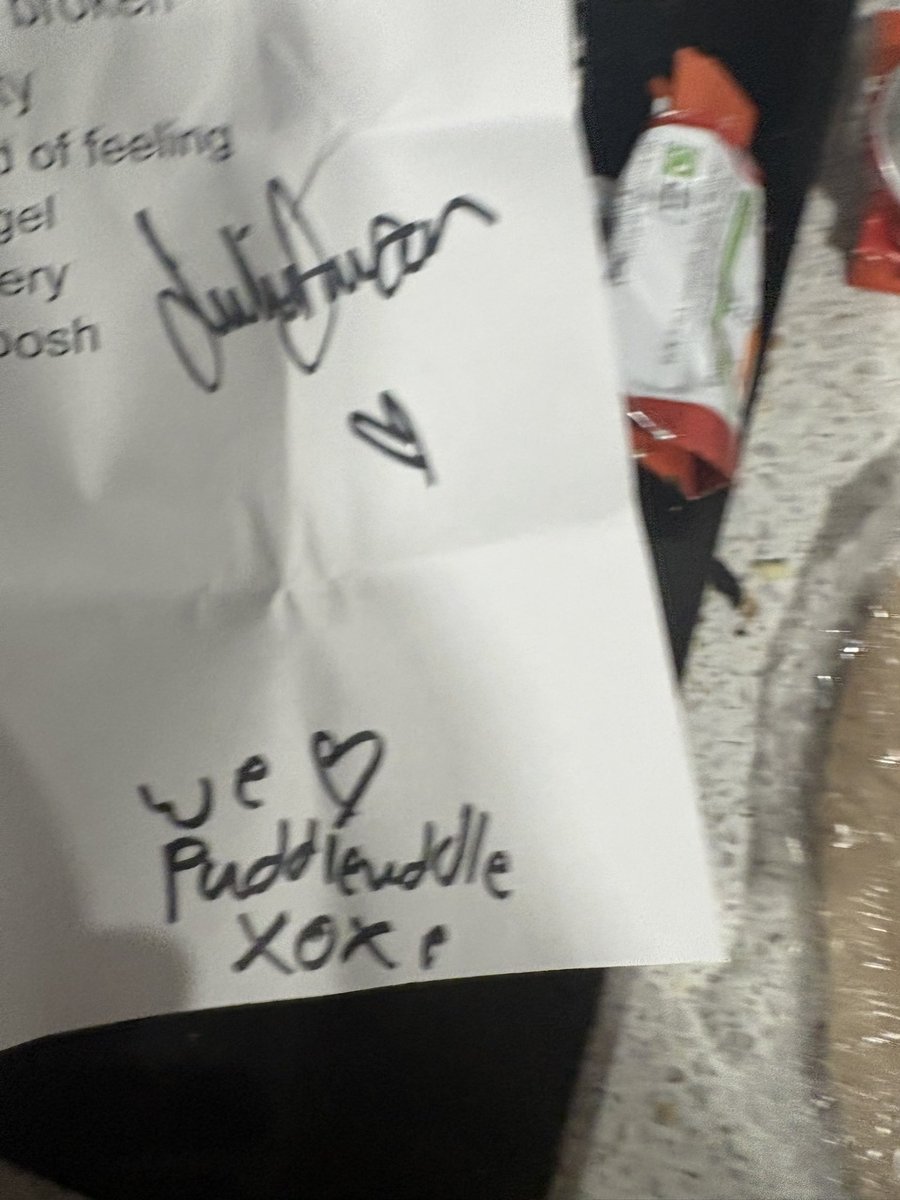 puddleuddle's tweet image. so i’ve been away from posting on this for a while - i wasn’t very well in the head truthfully and had a lot of life things go wrong! but a few weeks ago i came out as lesbian after a good half a year of self doubt and i’ve genuinely never felt more myself in years so yeah 🥲🥹