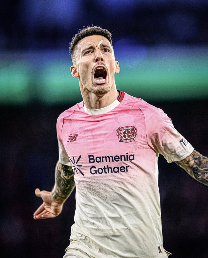 dna_blaugrana's tweet photo. 🚨 BREAKING: O Barcelona está considerando a contratação de um lateral, especialmente para o lado esquerdo.  

Grimaldo é uma das opções.

- @mundodeportivo &amp; @forcabarca_ar https://t.co/7jDx79kBPV