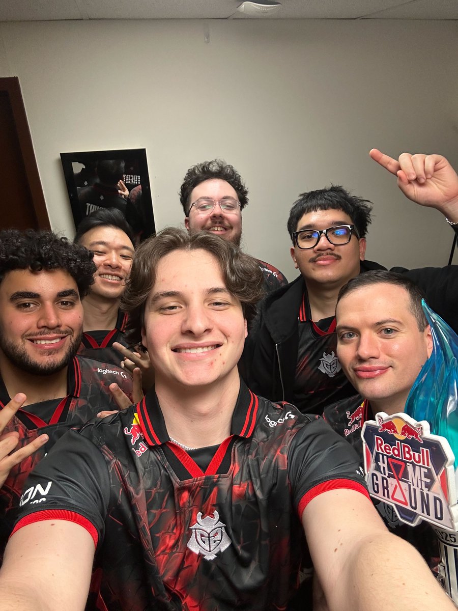 New wallpaper just dropped 🏆