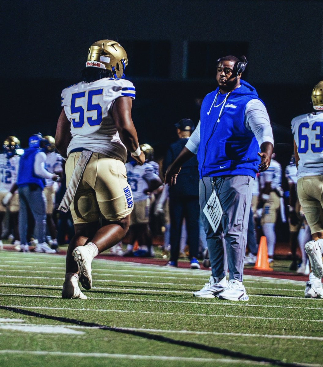 First and very foremost I want to thank this man right here . He’s made me feel wanted when I felt useless, he brought me in like I was one of his own. A stranger he’d never seen before and welcomed me with open arms. You taught me so much coach Wright, Thank you For everything.