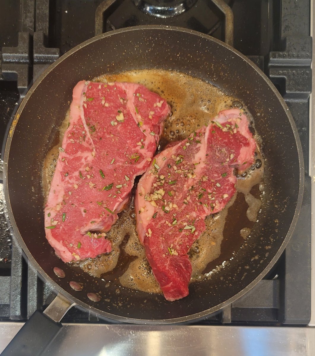 Cullen Roche tweet media