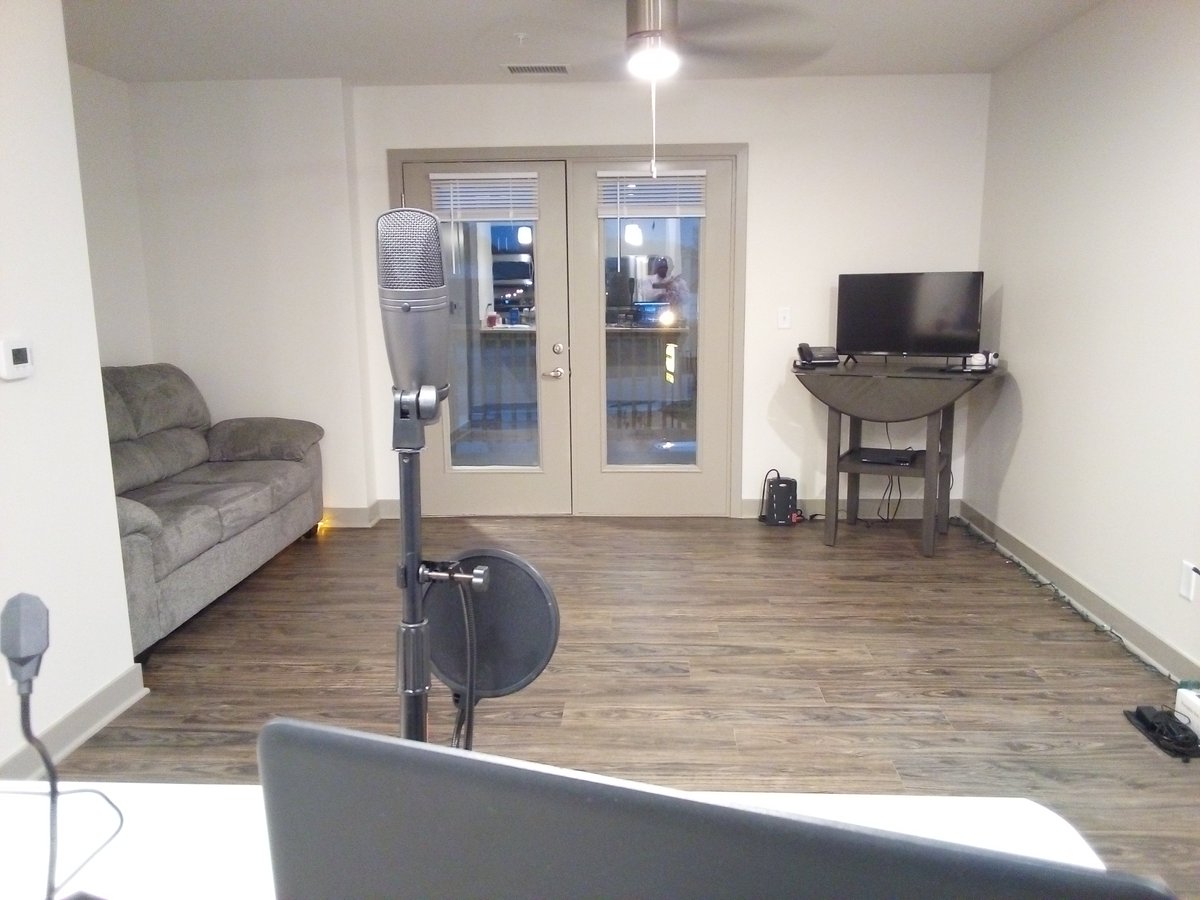 MECUSATELECOM's tweet image. AMERICAN RECORDING CONSORTIUM Trending @ATT Interstellar Mr. Mitchell states @teslaownersSV &quot;The @MECUSATELECOM IFMD Computer Chip&quot; in development by his firm is pioneering and evolutionary @FCC that may change broadcasting as the device would be needed in all computer systems.