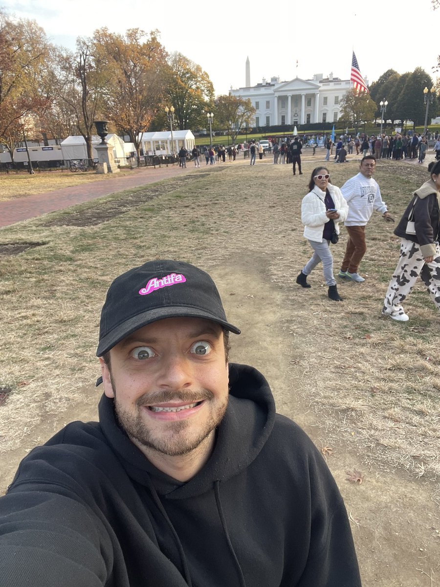 grandson tweet media