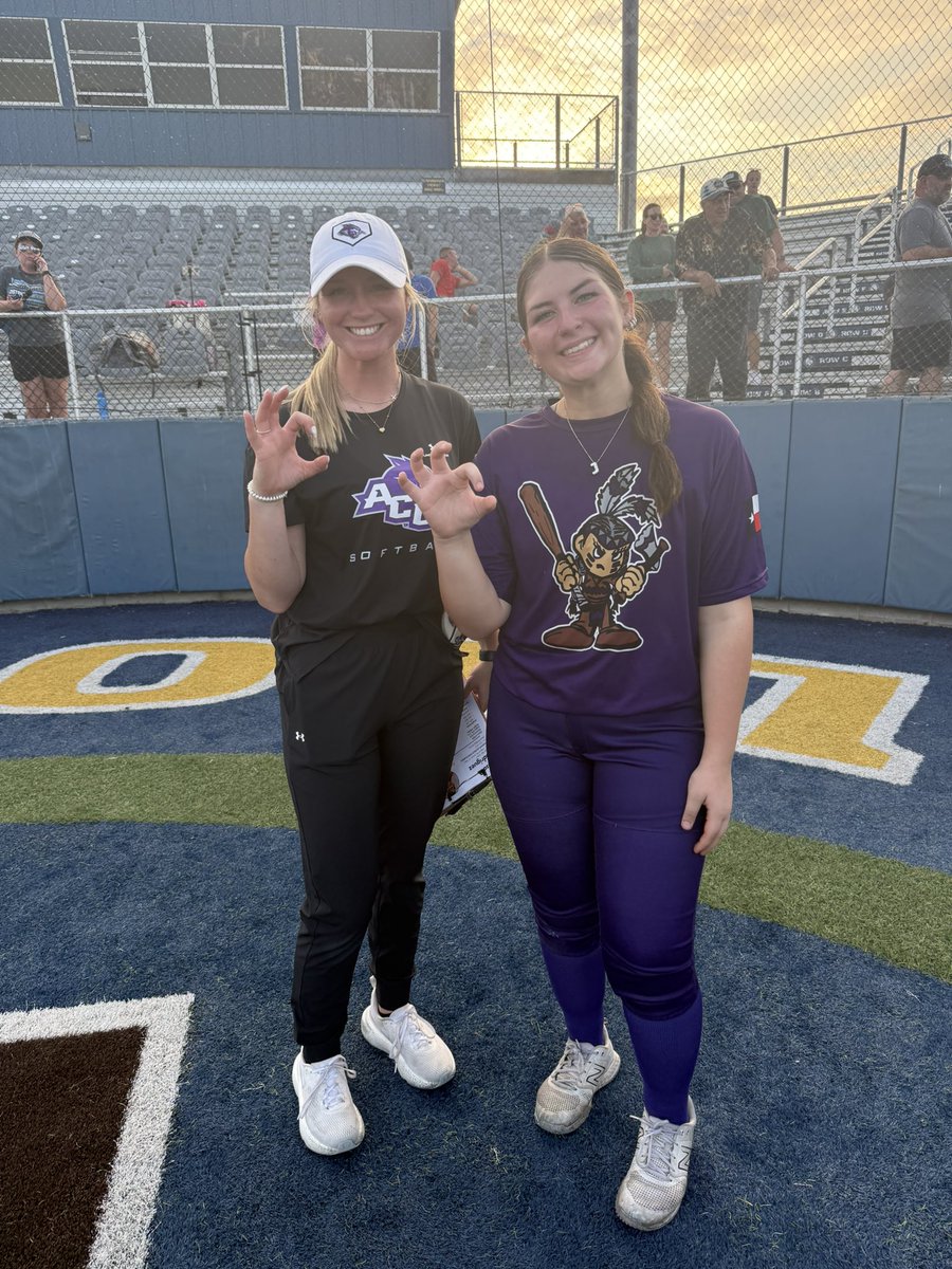 Jillianp2008's tweet image. Had an amazing experience at the East Texas A&amp;amp;M Fall Prospect Camp! Thank you to @DCCruSoftball , @ACU_Softball, @Lion_Softball , @TexasSoftball, and @TarletonSB for investing your time into us. I learned a ton and am excited to put the new knowledge to work. Thank you!