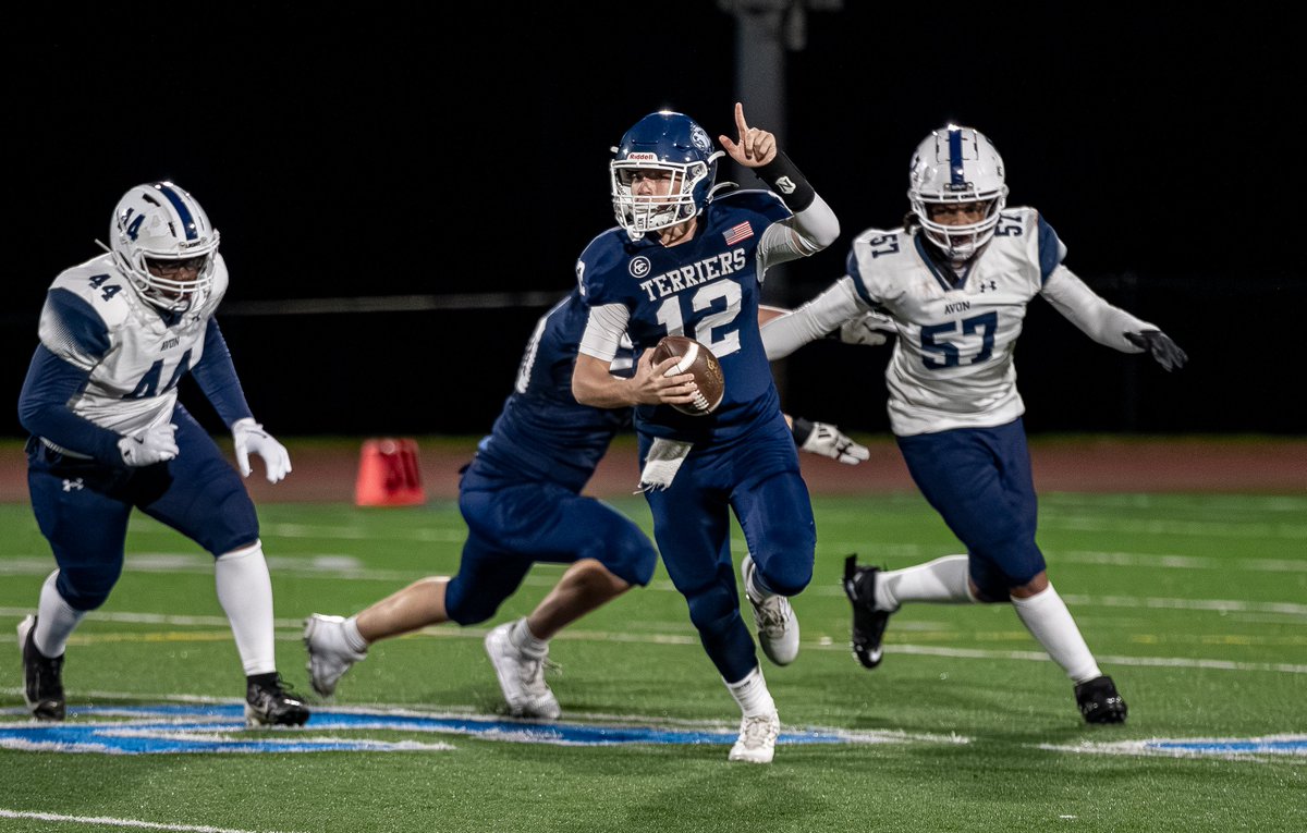 RHHS Terriers Football tweet media