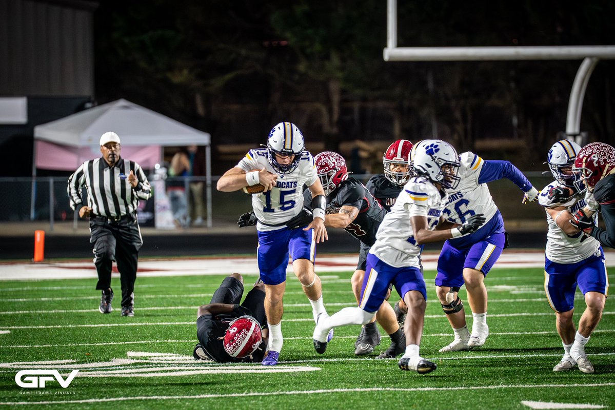 Congratulations Villa Rica Football for winning your first round playoff game! 

#villarica #wildcats #football #georgia #ghsa #ncaa #playoffs #gfv