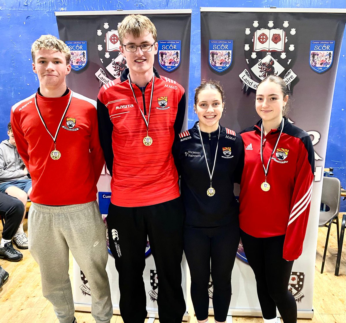 Bearnáirdín Nic Shamhráin tweet media