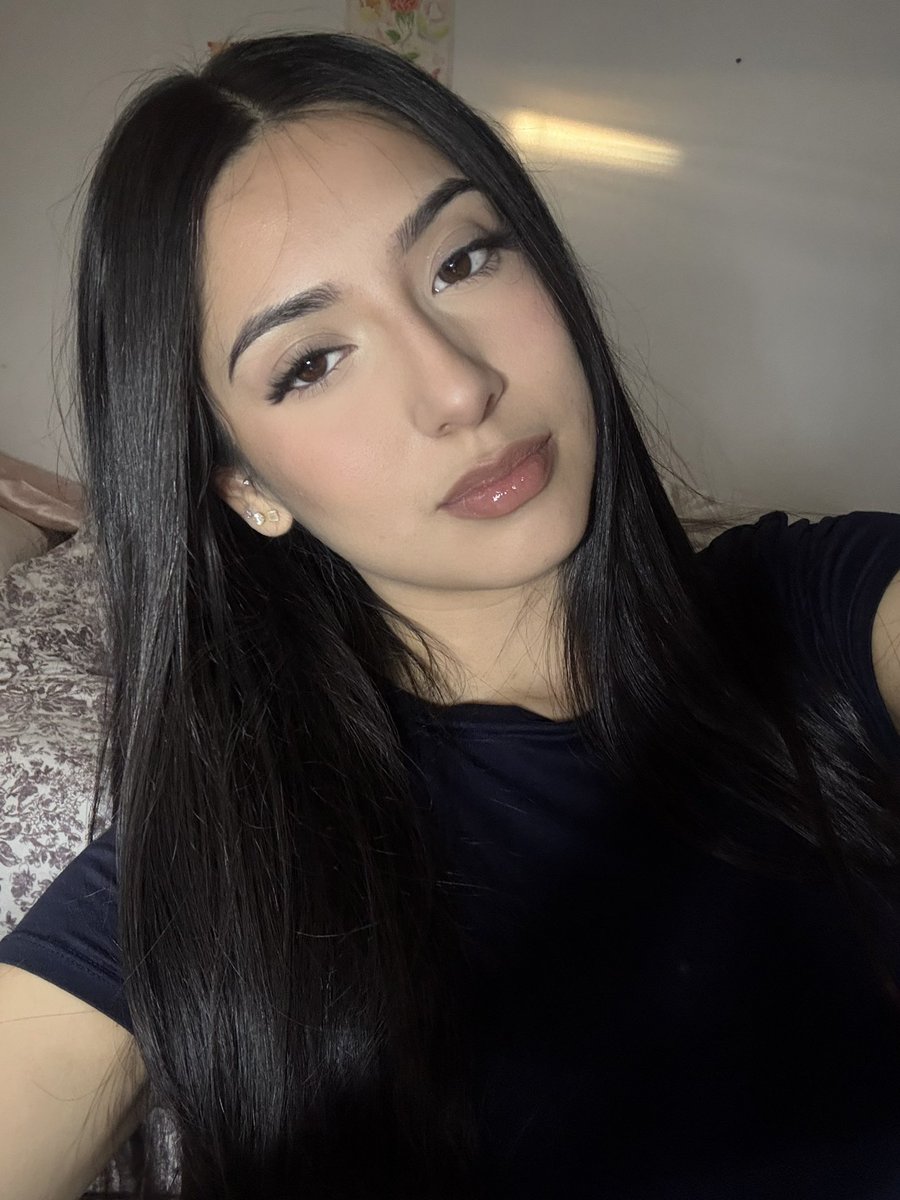 clarxssaaa's tweet image. We love a good makeup day