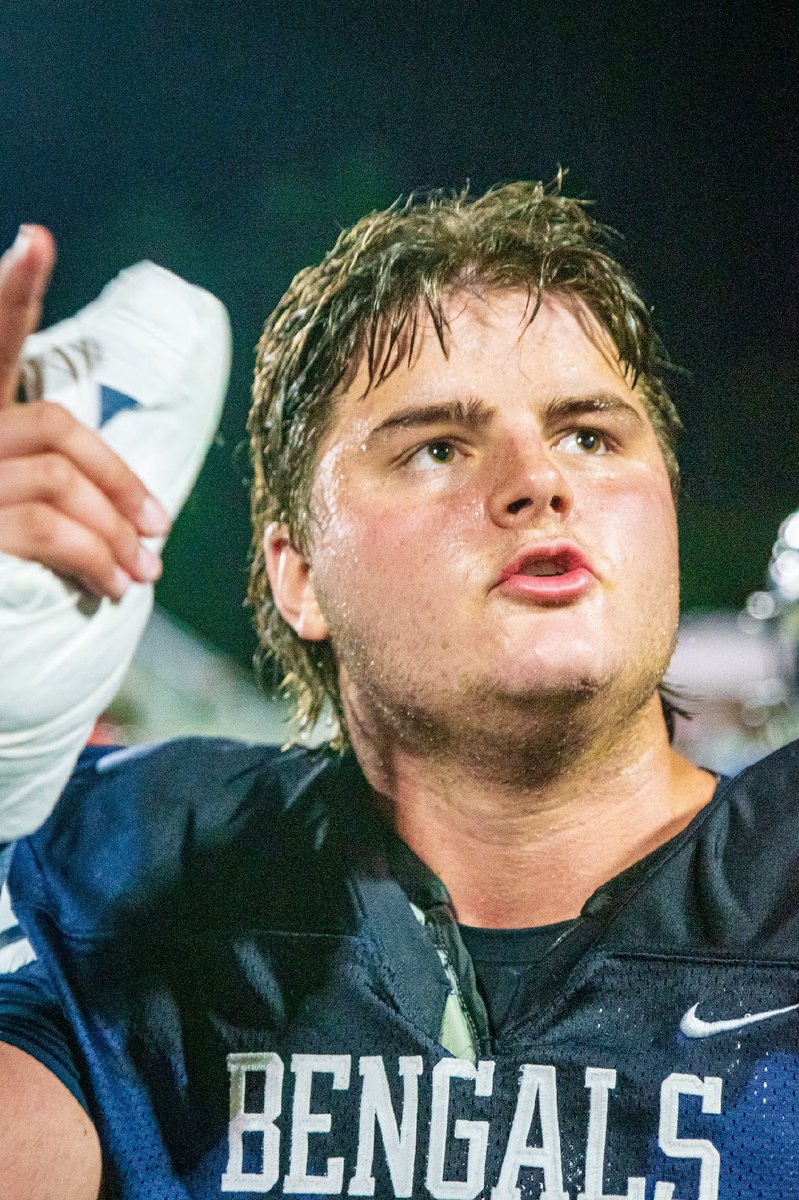 hudl.com/v/2TD5J4
Junior Season Highlights!! Go watch it!! <a href="/JMMartin59/">james martin</a> <a href="/QueirogaVal/">Coach Val</a> <a href="/ardoin_marques/">Coach Marques Ardoin, M.Ed</a> <a href="/joe5180/">Joey Lowe</a> <a href="/BHSBengalFB/">Blythewood Football</a> <a href="/BHSBengalFB/">Blythewood Football</a> <a href="/LouatTheState/">Lou Bezjak</a> <a href="/247Sports/">247Sports</a> <a href="/TomLoy247/">Tom Loy</a> <a href="/On3sports/">On3</a> <a href="/Rivals/">Rivals</a> <a href="/ChadSimmons_/">ChadSimmons</a> <a href="/adamgorney/">Adam Gorney</a> <a href="/PrepRedzoneSC/">Prep Redzone South Carolina</a> <a href="/HighSchoolBlitz/">High School Blitz</a>