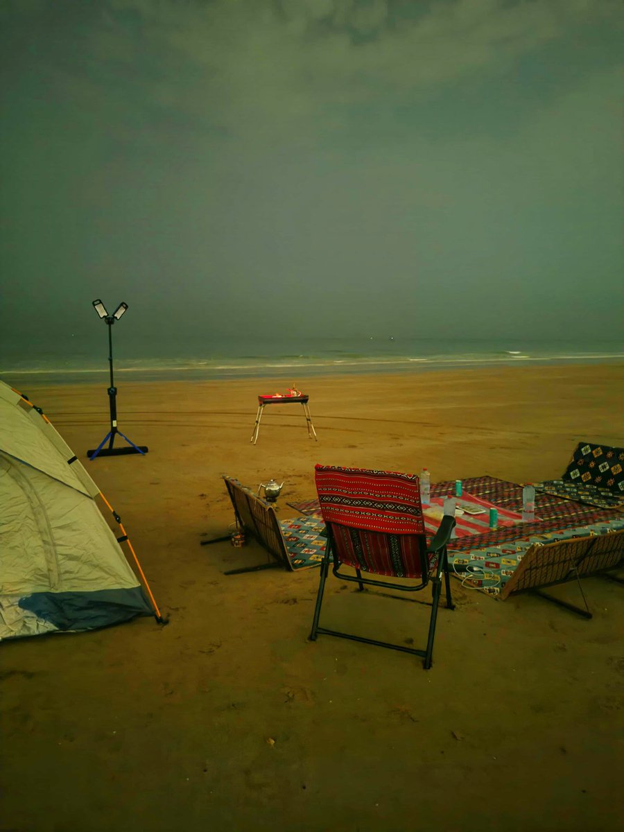 COMMANDOSUAE's tweet image. Happening now  Bbq At the beach