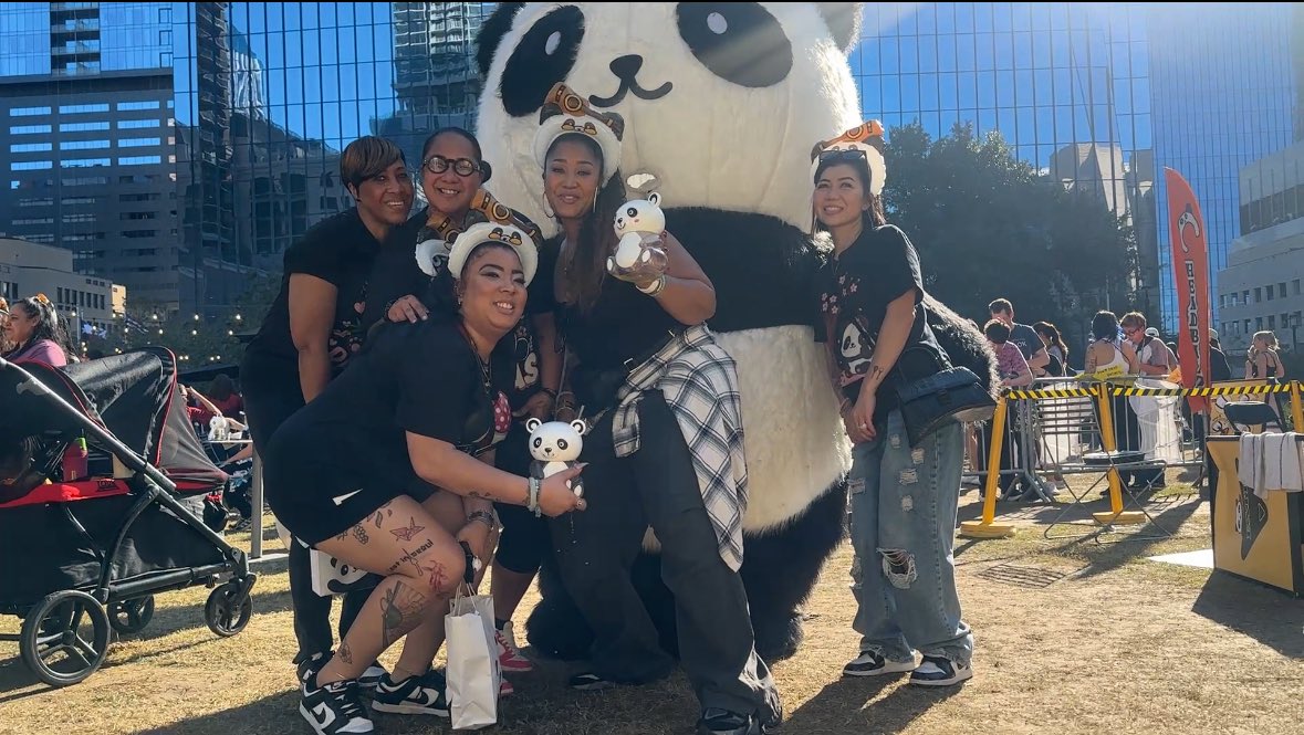 ChellezSoFly's tweet image. Sunday Funday!  #PandaFest #ATX #Austin