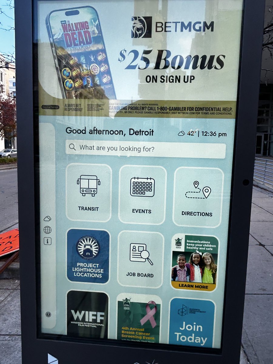 TransitGuideDET's tweet image. Love that the @DowntownDet kiosks have transit info first!