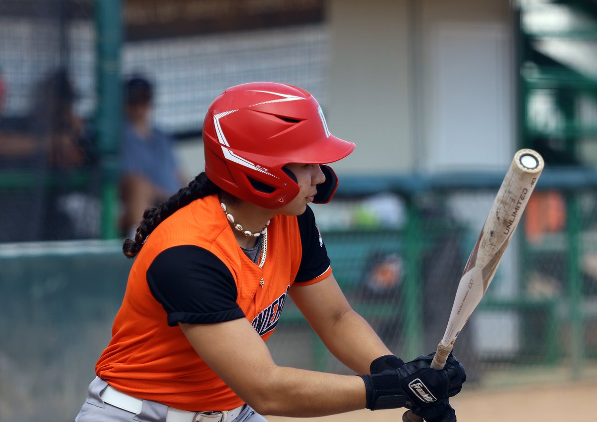 Naranjeroslms's tweet photo. Segundo juego de preparación en nuestro #EarlyCamp. 🍊⭐🎀 https://t.co/Vze3wqtfgt
