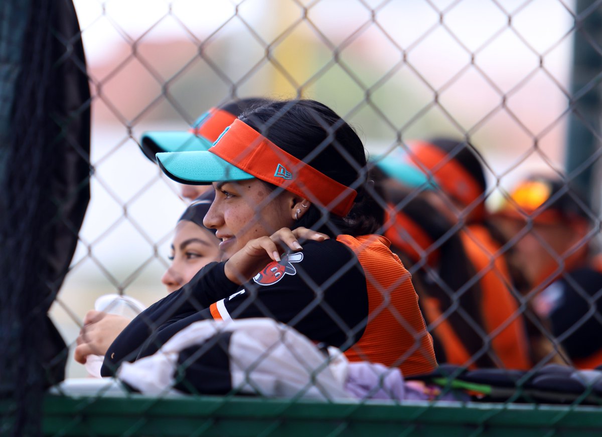Naranjeroslms's tweet photo. Segundo juego de preparación en nuestro #EarlyCamp. 🍊⭐🎀 https://t.co/Vze3wqtfgt