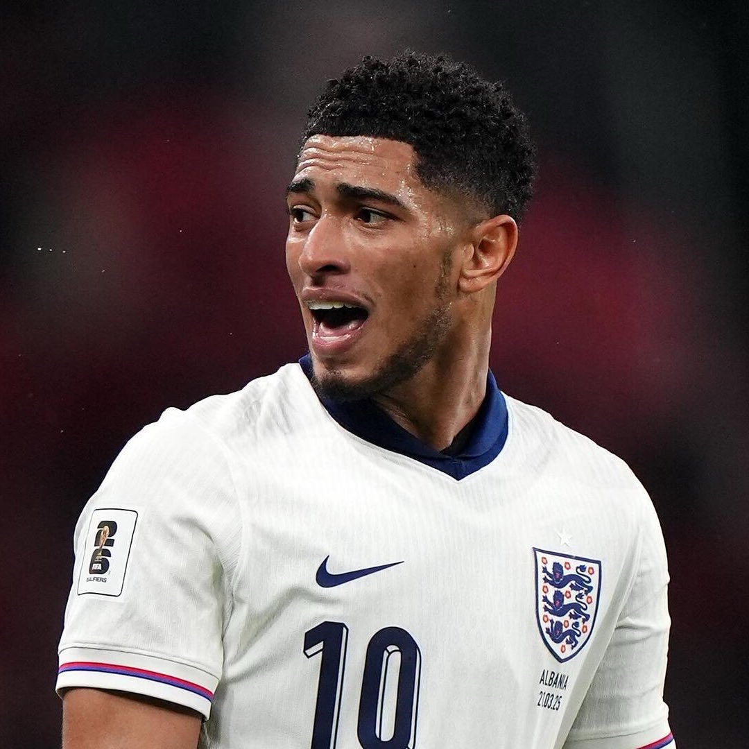 theMadridZone's tweet image. 🚨Ian Wright defends Jude Bellingham after the criticism from English media:

“They need to create this kind of controversy because there&apos;s nothing else to say until the World Cup, so it&apos;s going to continue like this until the World Cup. They hate the fact that they can&apos;t reach…