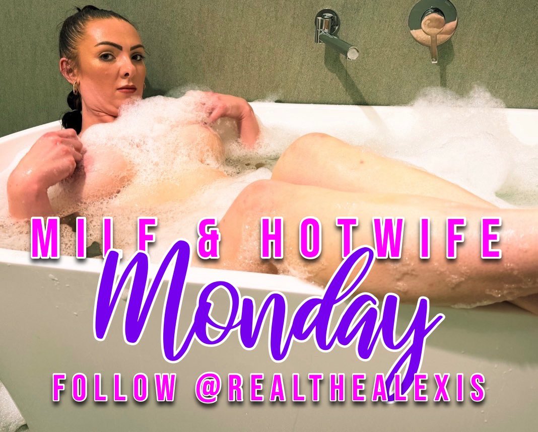 MrMDub18's tweet photo. 🩷💜 It’s MILF &amp; HOTWIFE MONDAY! 💜🩷

The BEST genre… who doesn’t love a HOTWIFE? Who doesn’t love a MILF? Join cover girl @RealTheAlexis and join the thread… 

📸 add your pics 
💜 show some love 
🔗 follow your favourites
📫 repost to see more! https://t.co/vIEOT91Ja2