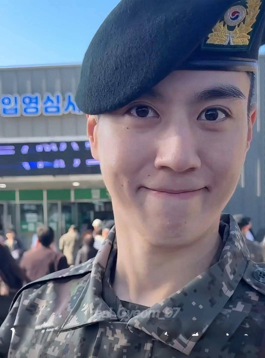 สุขสันต์วันเกิดคุณทหารผู้น่ารัก ดูแลรักษาสุขภาพนะครับคนเก่ง รอการกลับมาของหนูอยู่นะ 🐜💚 <a href="/yugyeom/">김유겸</a>
#YUGYEOM #GOT7 #28thDanceWithYUGYEOM