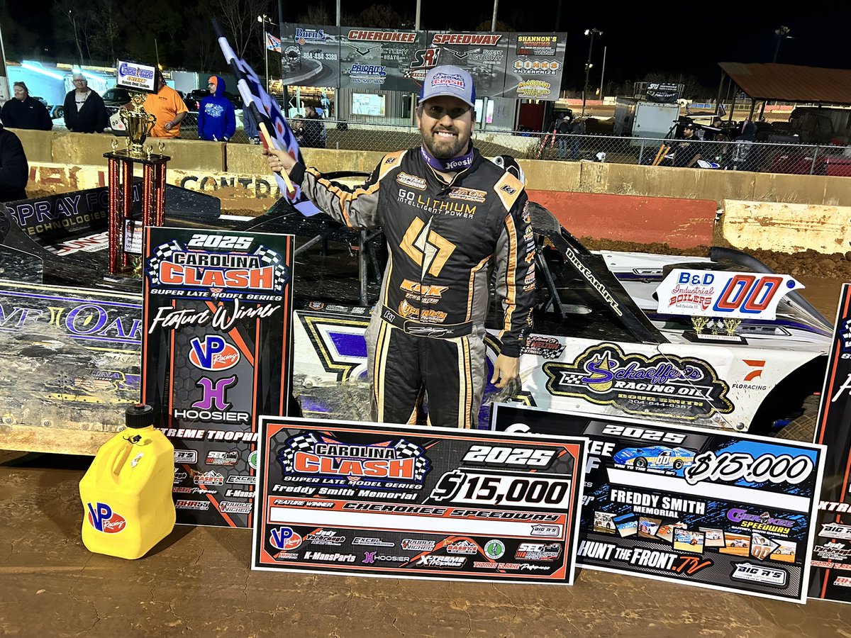 .<a href="/ChrisFerguson22/">Chris Ferguson</a> takes the inaugural Freddy Smith Memorial here at <a href="/Cherokee_DirtSC/">Cherokee Speedway</a>! 🏁