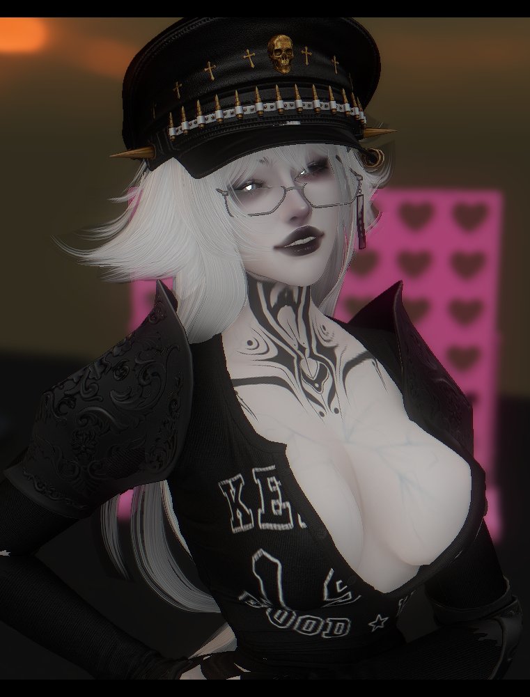 syxxmother's tweet image. 