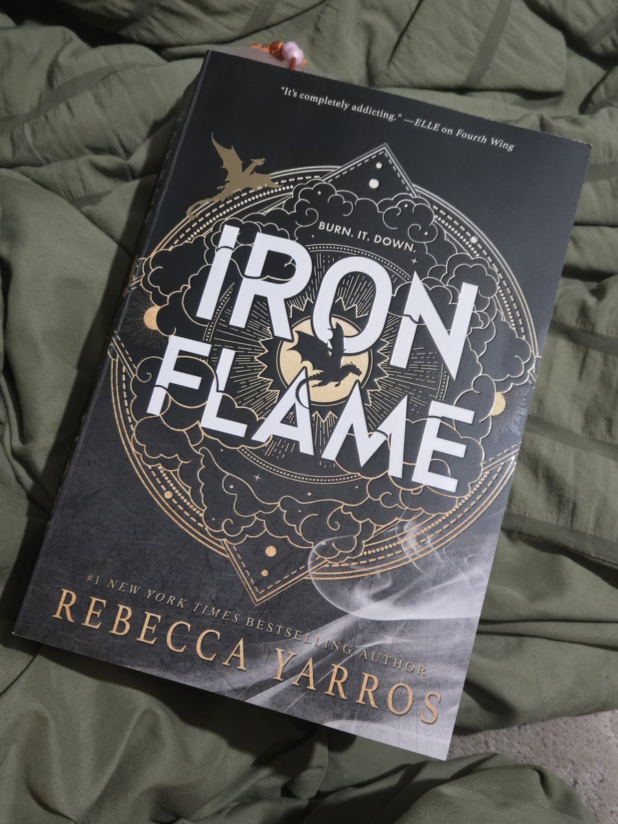 Dying.... Lol 17 chapters into Book 2 and it's so good!!! I need more friends who have read these 😅😅😅 #Empyrean #FourthWing