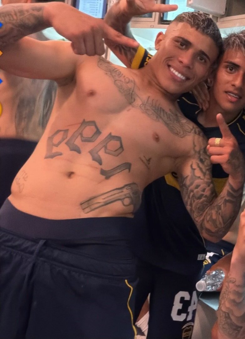 Joaconel's tweet photo. VO' SOS TURRO
PERO MÁS TURRO QUE YO NO SÉ https://t.co/XrkP7pRvWf