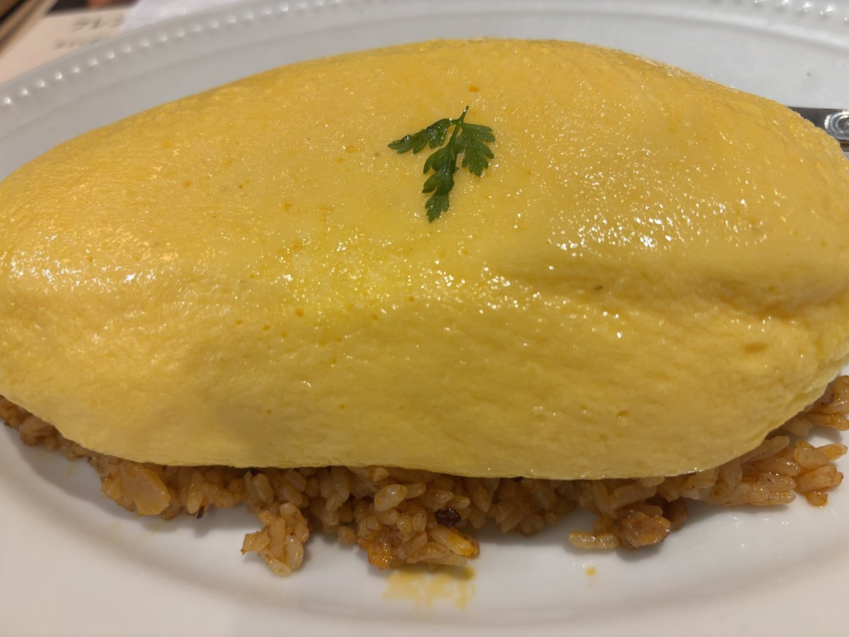 goji_datuji's tweet image. オフィスが移転してもう八重洲OLじゃなくなったw
1駅違いだけどもうヤエチカなんて行かないと思って最後のランチは奮発。
(先週

新しいオフィスは他に地下鉄もあって乗り換え楽になった。