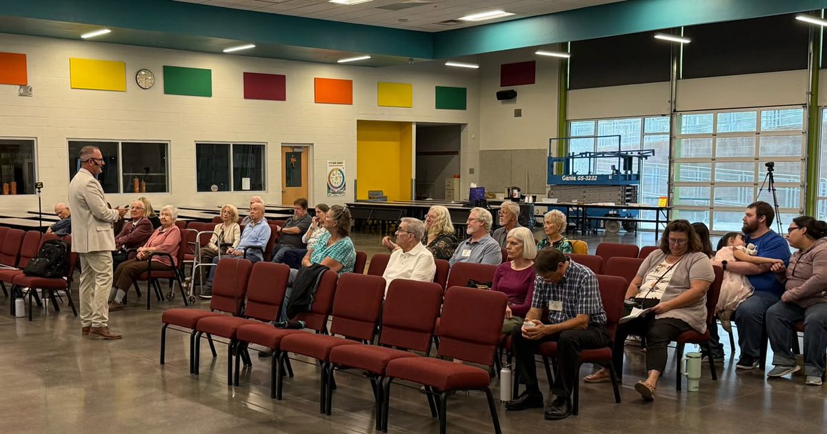 JustinWixon's tweet image. At Alive in Christ Lutheran (Marana/Dove Mountain, AZ), Pastor Justin Wixon preaches amid scissor lifts &amp;amp; donut tables. The building’s unfinished—but the Gospel isn’t.
“The Lord is near.” (Ps 34:18)
#ChurchInProgress #LCMS #FreeDonutsGrace
  #faith #faithjourney #jesus #trustgod…