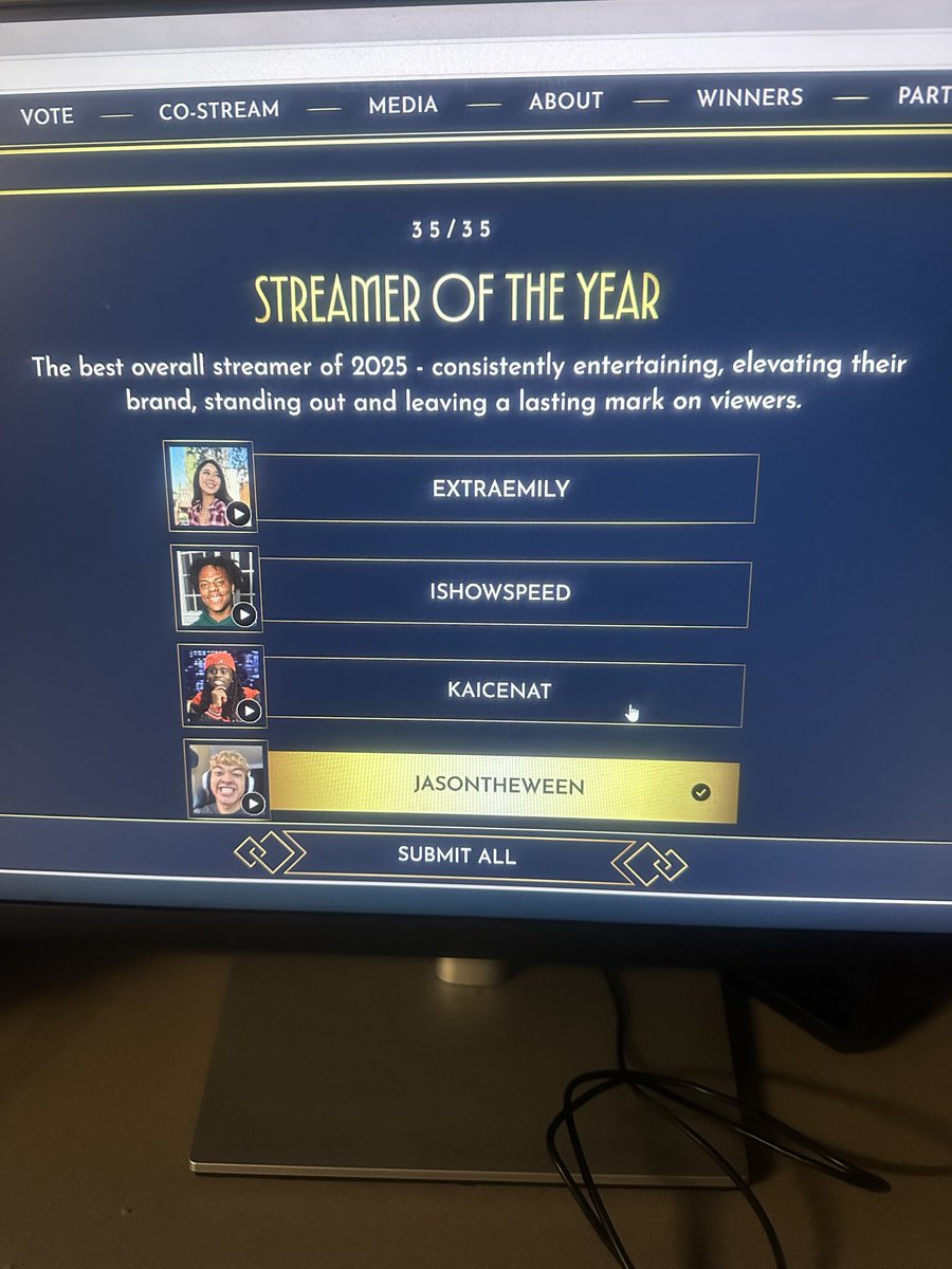 DaytaBased's tweet image. What I’m doing instead of working