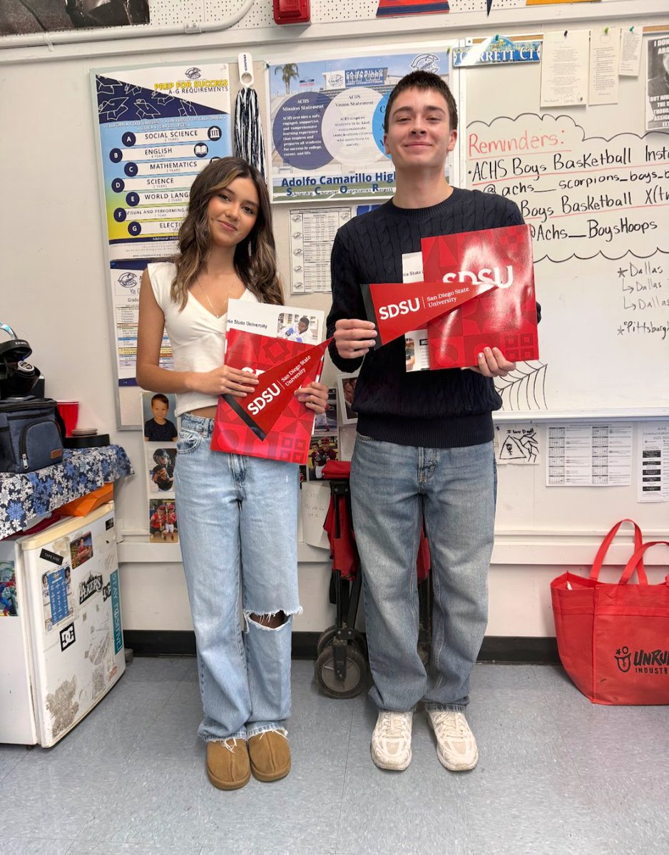 ACHS_AVID's tweet image. AVID Sophomores, Elizabeth Lopez (left) &amp;amp; Dylan Nicholson (right), received their pennant chase materials from San Diego State University!