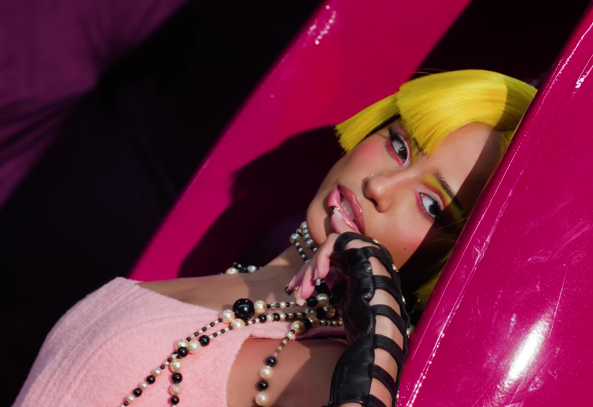 chartstyla's tweet image. “CHANEL” — Spotify Viral Charts (11/15):

#5. Hong Kong (+4) *NP*
#5. Saudi Arabia (+3) *NP*
#6. Taiwan (=) *Peak*
#13. Singapore (+6) *NP*
#14. South Korea (+9) *NP*
#16. Panama (+5) *NP*
#17. Malaysia (+1) *NP*
#18. Honduras (+10) *NP*
#18. Venezuela (+1) *NP*
#19. Japan (+2)…