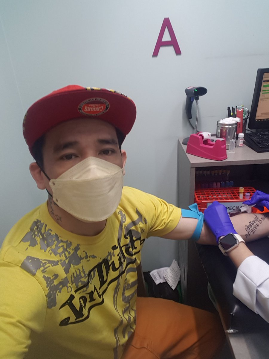 The1ALLANSANTOS's tweet image. Tusok tusok again! 💉💉💉
Dear self: Kaya mo, at kakayanin mo pa. 💓🙏❤

#LaboratoryTest #DearSelf #Survival #LordITrustInYou