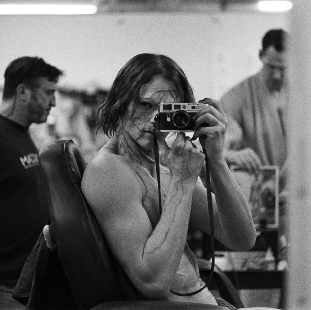 katy (eliza DAY) tweet media