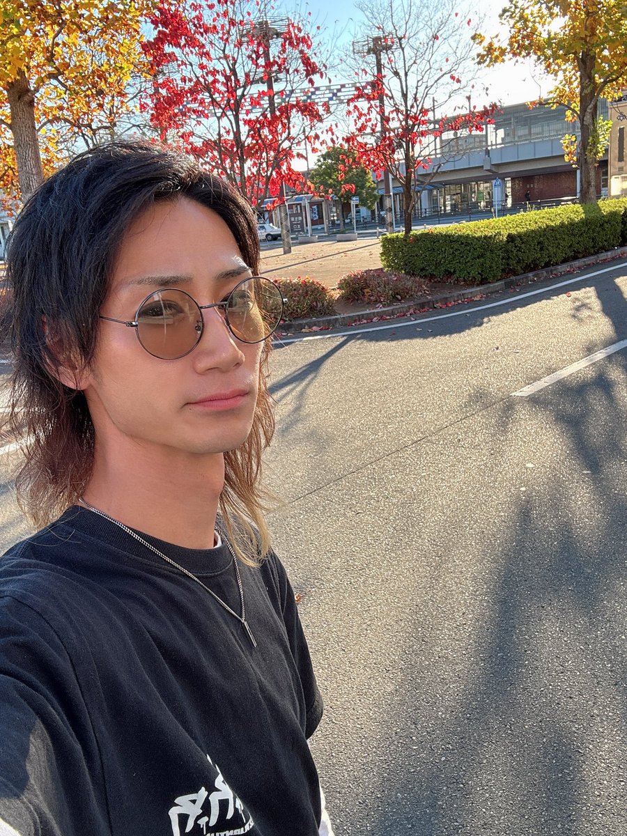 YOH_NRR's tweet image. 群馬〜仙台の2日間遠征ありがとう🤘
今年最後の遠征はみんなのおかげでとっても素敵な思い出が沢山できたぞ！

自分の物語の為なのか、応援してくれるみんなの為なのか、
1ステージの為に魂を注ぐアーティストって心の底から美しい！！！

俺も誇りを持って自分の物語に臨んでく！
アディオス！