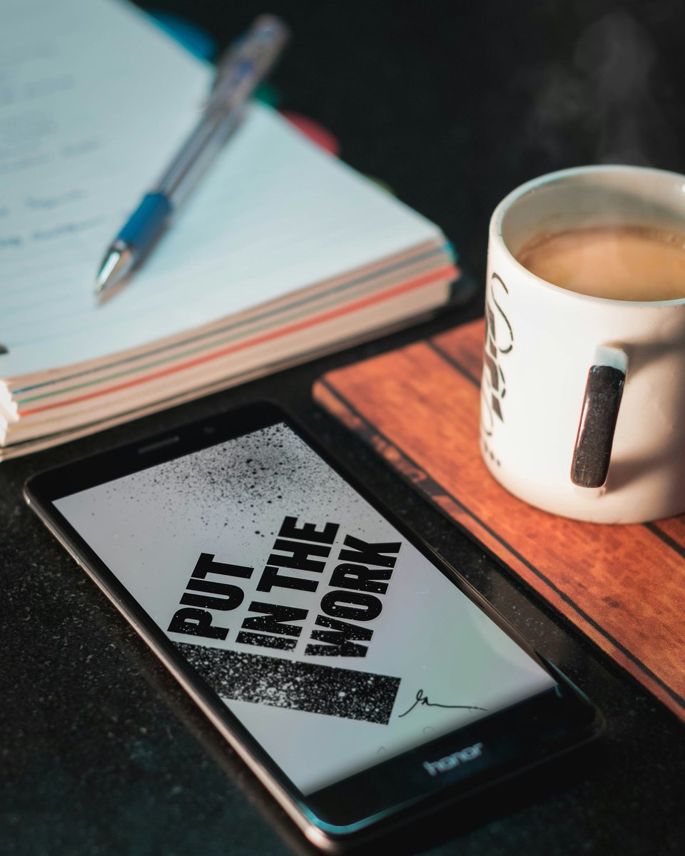 Dry_logics's tweet photo. Dreams don’t shine without effort. Success comes to those who grind daily, embrace challenges, and stay consistent. Always remember—results reward those who put in the work. https://t.co/wENavASC8z