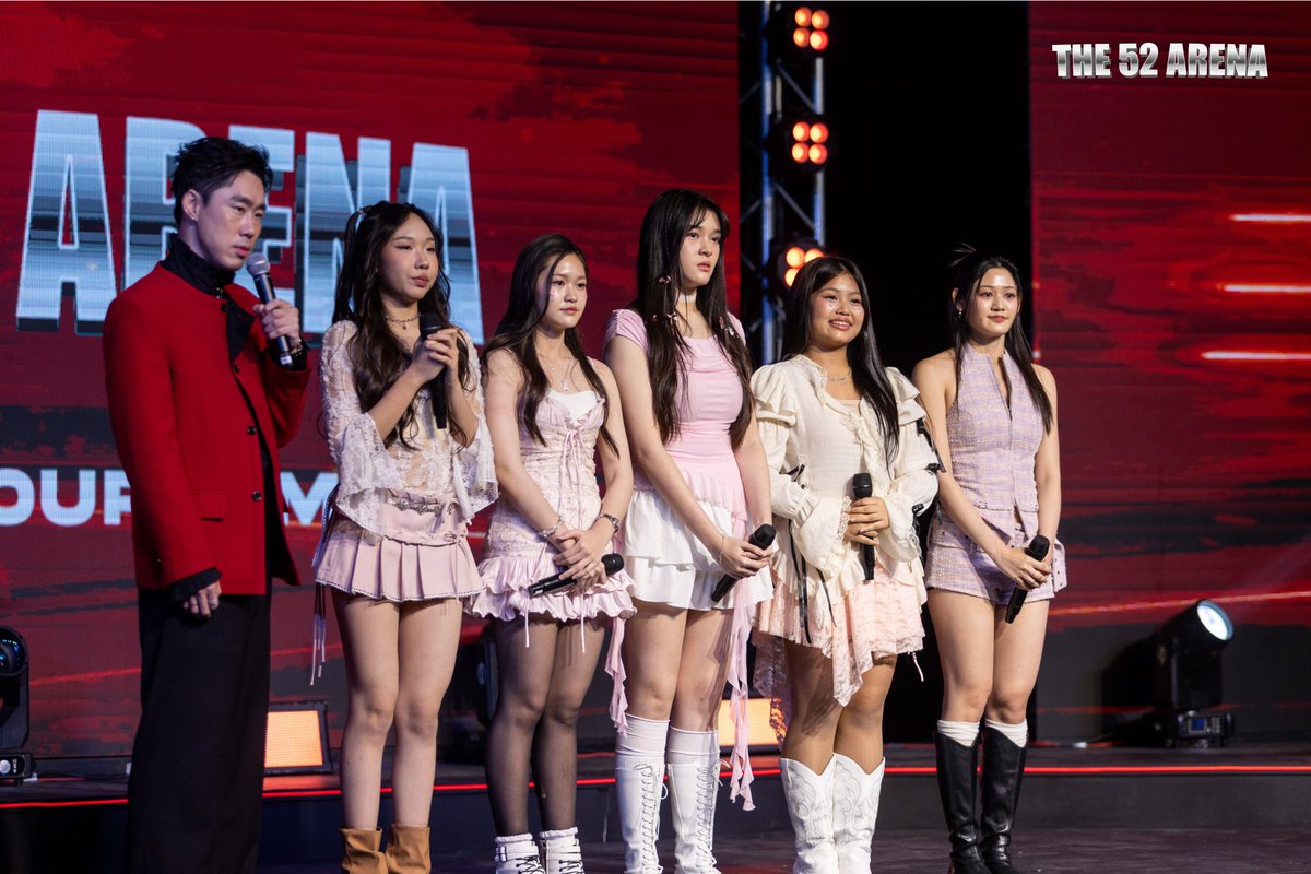 The52Arena's tweet image. The Next Ep พรุ่งนี้❗️ 
เตรียมพบกับโชว์สุดจึ้งกับอีก 8 กลุ่มที่เหลือ รอติดตามและส่งเสียงเชียร์ได้ใน

THE 52 ARENA🔥

ทุกวันอังคาร 22:30 น. ช่อง one31 
และดูย้อนหลังฟรี! ทางแอป oneD, True Vision NOW, Viu 

#THE52ARENA 
#Projext52 
#one31 #oneD #วันดี 
#TrueVisionsNOW 
#ดูได้ที่Viu…