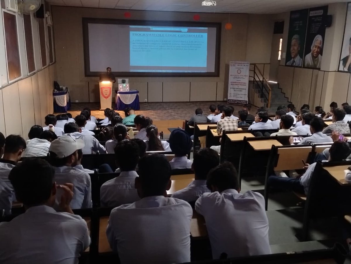 msmetcbhiwadi's tweet image. MSME TC Bhiwadi successfully concluded the ESDP on PLC Programming &amp;amp; SCADA at NIET Alwar
Hands-on training in automation, control systems &amp;amp; Industry 4.0 skills
Building the next generation of automation professionals
#PLC #SCADA #NIETAlwar #IndustrialAutomation #SkillDevelopment