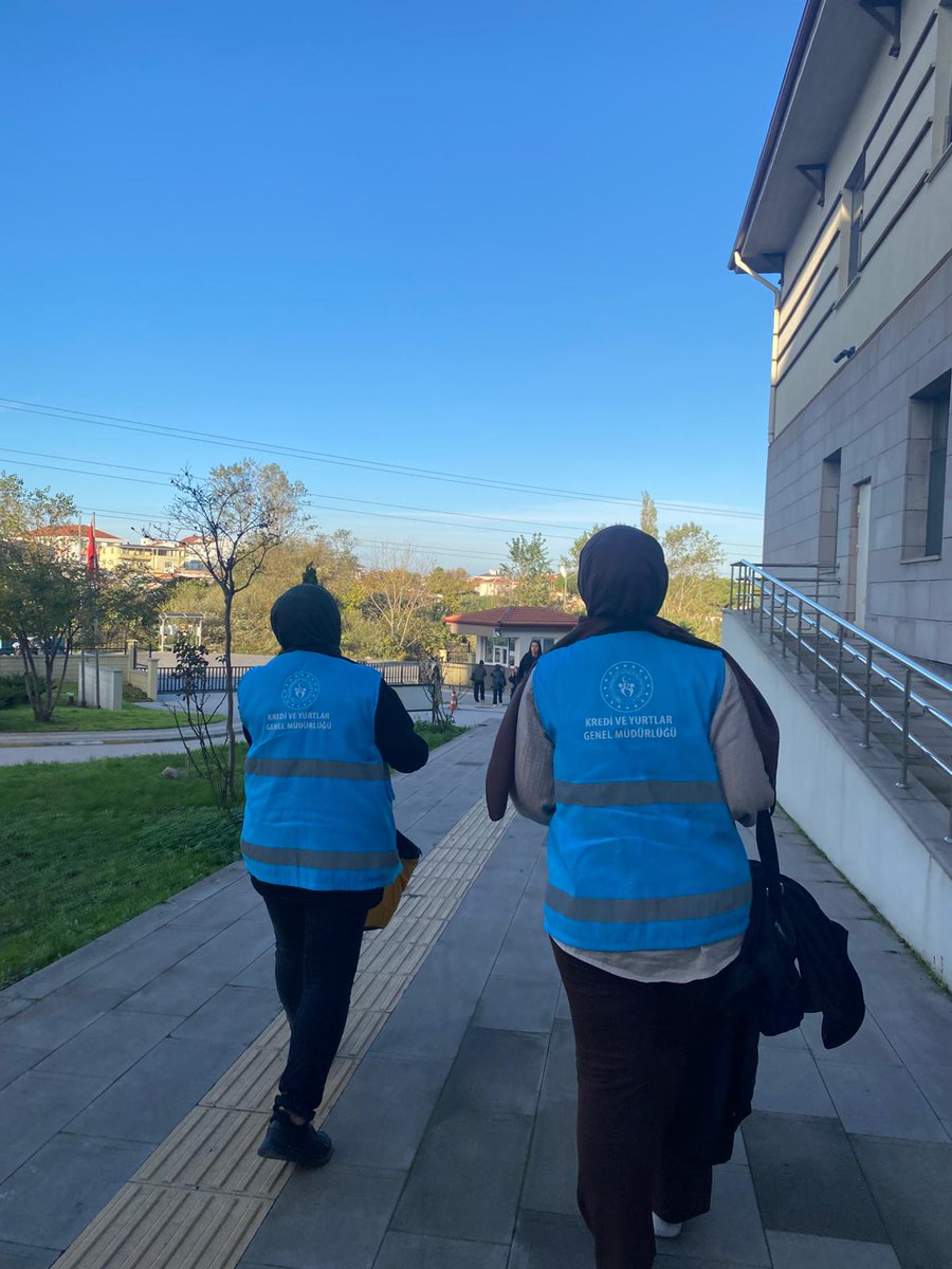 😊Komşum Projesi, sevgi yaymak için en güzel yöntem
📍Fatma Ana Yurdu
<a href="/OA_BAK/">Dr. Osman Aşkın Bak</a> 
<a href="/gencliksporbak/">Gençlik ve Spor Bakanlığı 🇹🇷</a> 
<a href="/GSB_KYGM/">Kredi ve Yurtlar Genel Müdürlüğü</a>