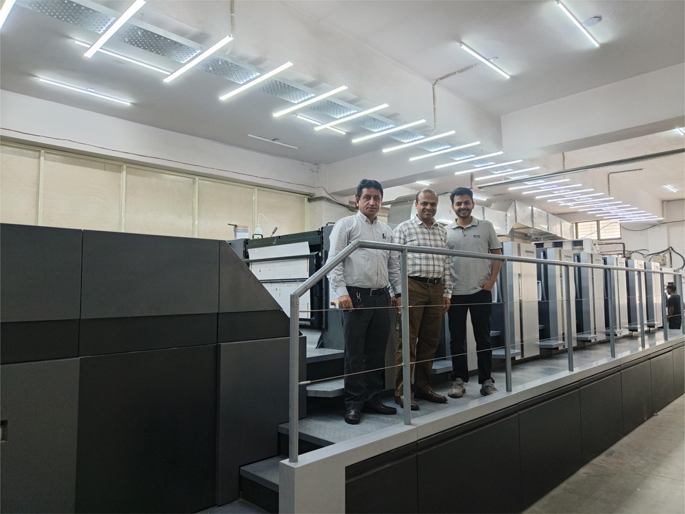 Goyal Offset Works boosts textbook production with Heidelberg Speedmaster SX 102 
zurl.co/bYNPx
#printing #packaging #publishing #digitalprinting #flexography #flexo #labels #printpack @highlights <a href="/followers/">はうはう</a> @Heidelberg India <a href="/HeidelbergIndia/">Heidelberg India</a> @Heidelberg India