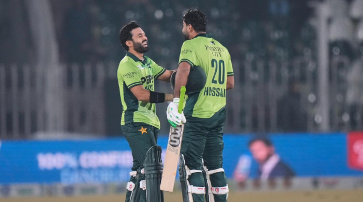 six6scricket's tweet photo. Pakistan vs. Sri Lanka, 3rd ODI: Pakistan defeated Sri Lanka by six wickets to win the series 3-0.

https://t.co/toULroC87Z

#Six6s #Six6s6 #Six777 #cricket #cricketlive #ODI #Pakistan #SriLanka #MohammadRizwan #FakharZaman https://t.co/GMUB2yMnzQ