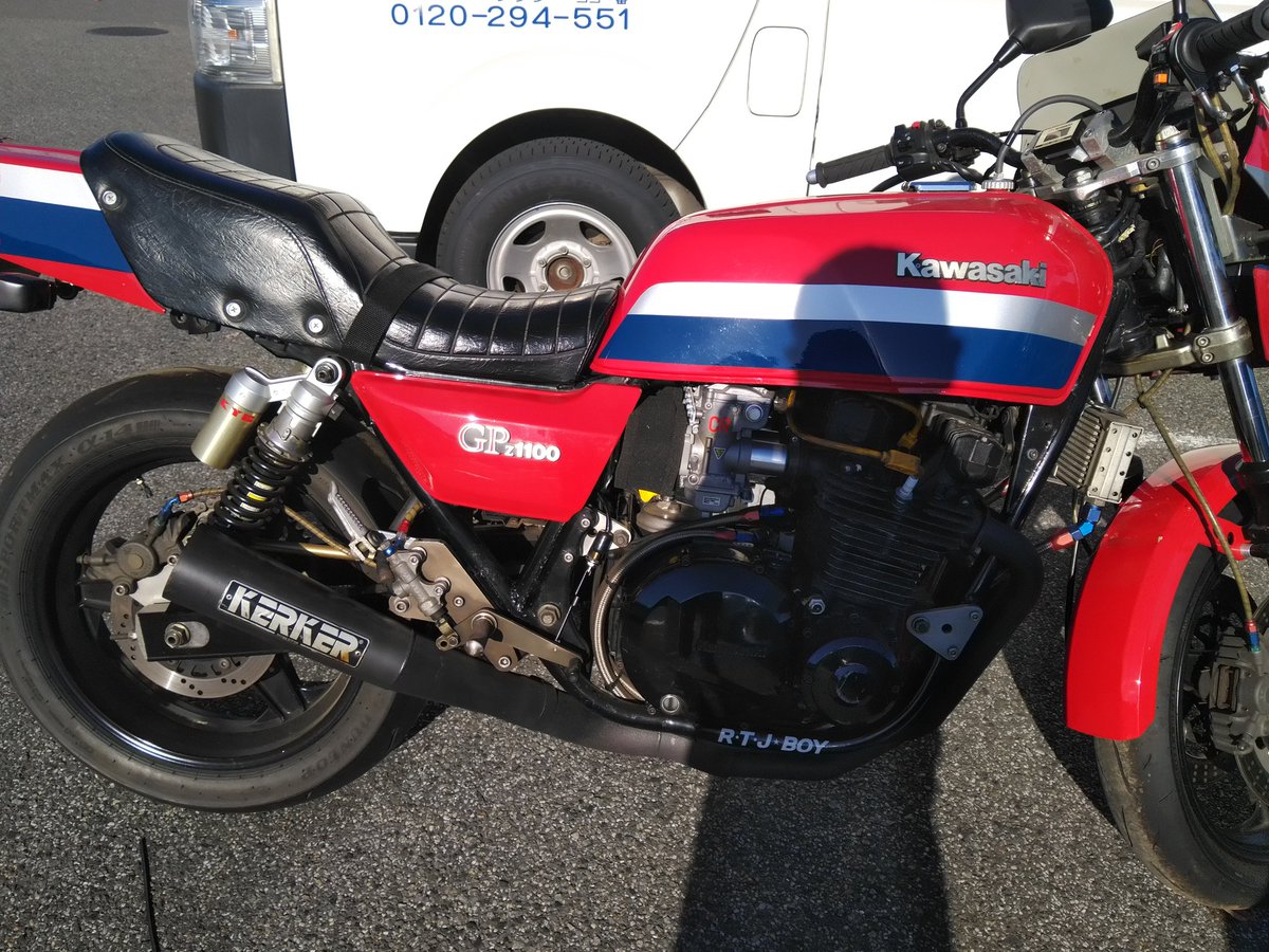 娘の朝食用意して買い物してお昼作って即野陸✋ 仕事終わらせて急いで