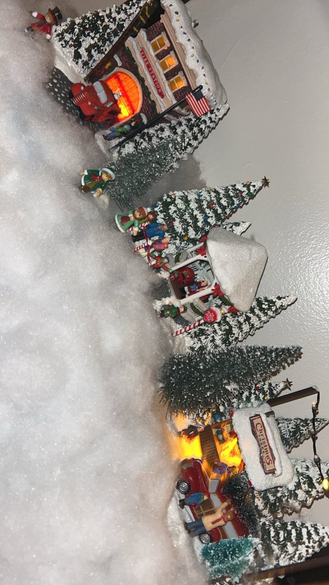 miah🦢🪷 tweet media