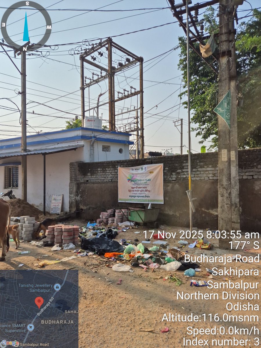 tarai_sambit53's tweet photo. @DmSambalpur @SMC_Sambalpur @dpradhanbjp household waste is being openly thrown on public roads. Kindly look into the matter and do the needful . https://t.co/g5VzK3uNPY