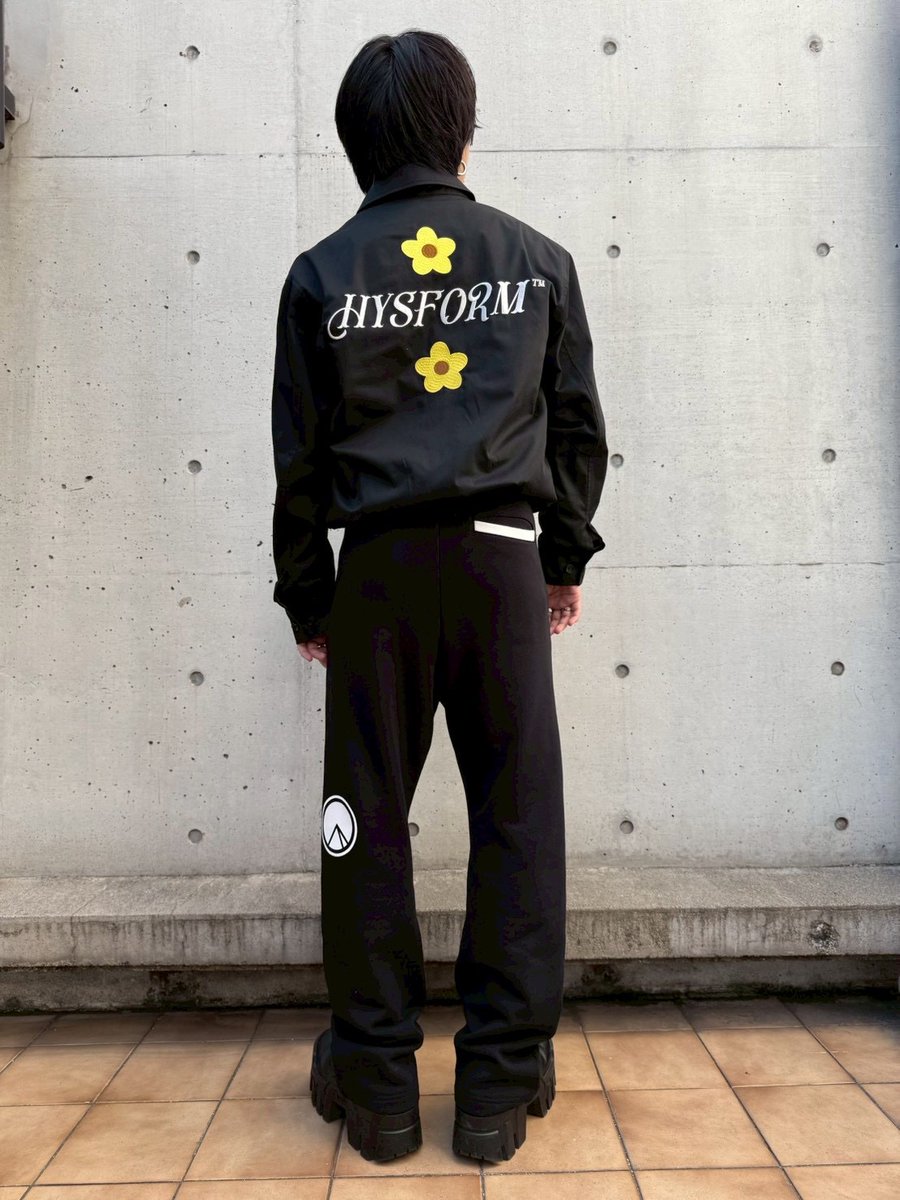 vertical_garage's tweet image. 【HYSFORM】
2025 EARLY AUTUMN COLLECTION

■ITEM LINE-UP
ICONS SWEATPANTS
PRICE：¥15,950 tax-in
COLOR：Black
SIZE：S / M / L / XL

着用サイズM
スタッフ身長165cm

【ONLINE】
x.gd/WDLgGP

@ballistik_fext
@hysformofficial 
#BALLISTIKBOYZ
#HYSFORM
