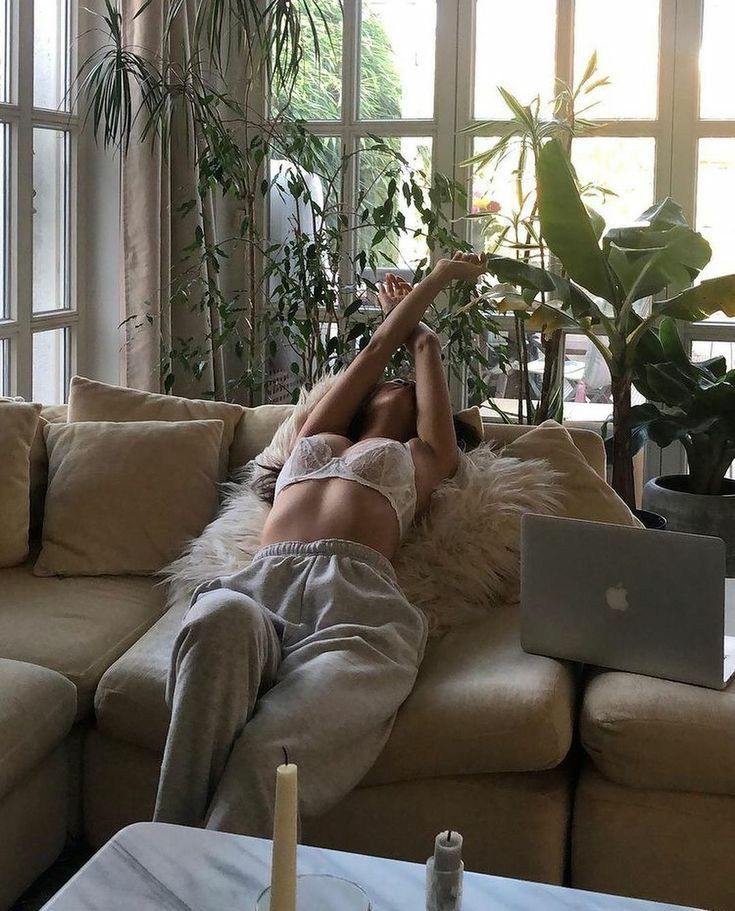 ㅤㅤ
 ㅤ ㅤㅤㅤ ㅤ﹫iarabeaumont: insta story.  ㅤㅤ ㅤㅤ  ㅤㅤㅤㅤㅤ