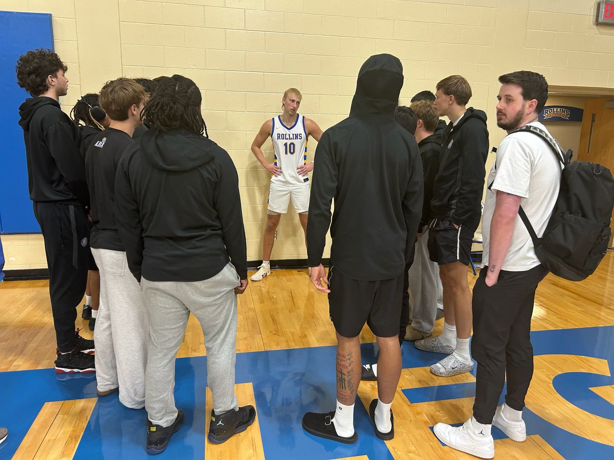 Enjoyed taking <a href="/LBABball/">Lakeview Basketball Academy</a> to watch <a href="/KlugMarshall/">Marshall Klug</a> get the win w/ Rollins College!  Marshall took time to meet the guys &amp; discuss their shared experiences at post grad level! #GoodGuy #Falconville #LeichnerAlumni #LBA