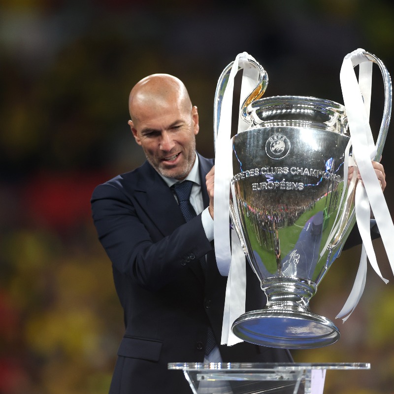 🇫🇷やはりフランス代表監督に？🔍 現場復帰迫るジダン、2026年